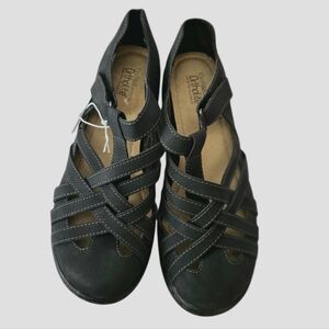Croft & Barrow Ortholite Women's Black-Grey Mary Jane Shoe. Size 7.5M US.NWT.